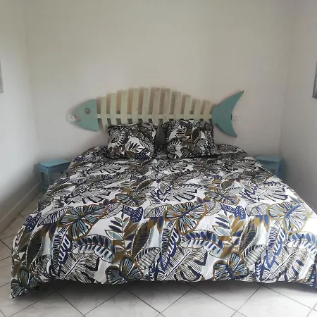 Le Des Megalithes Feriehus *