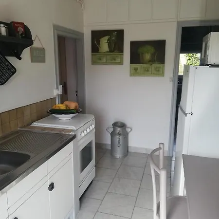 Le Des Megalithes Feriehus Le Bernard